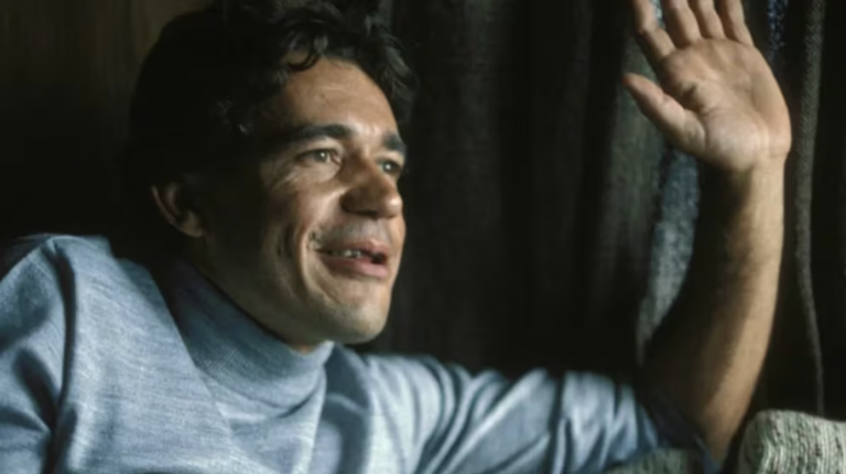 El día que un narco forzó a un Beatle y un Rolling Stone a ser sus músicos privados